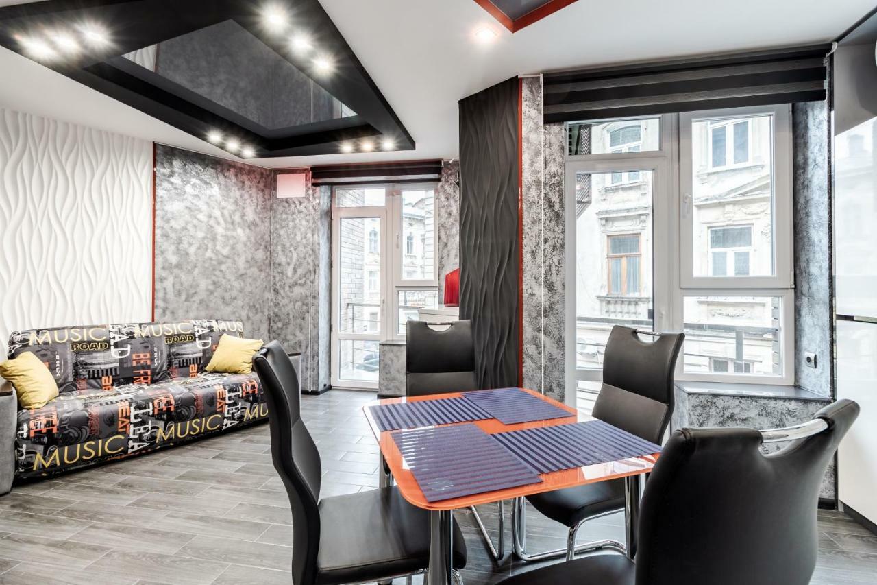 Exclusive Balabana Apartment Lviv Ngoại thất bức ảnh