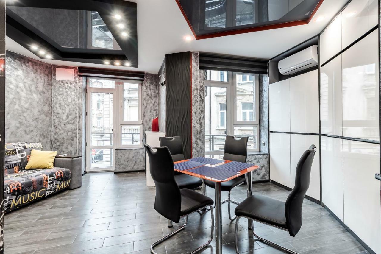 Exclusive Balabana Apartment Lviv Ngoại thất bức ảnh